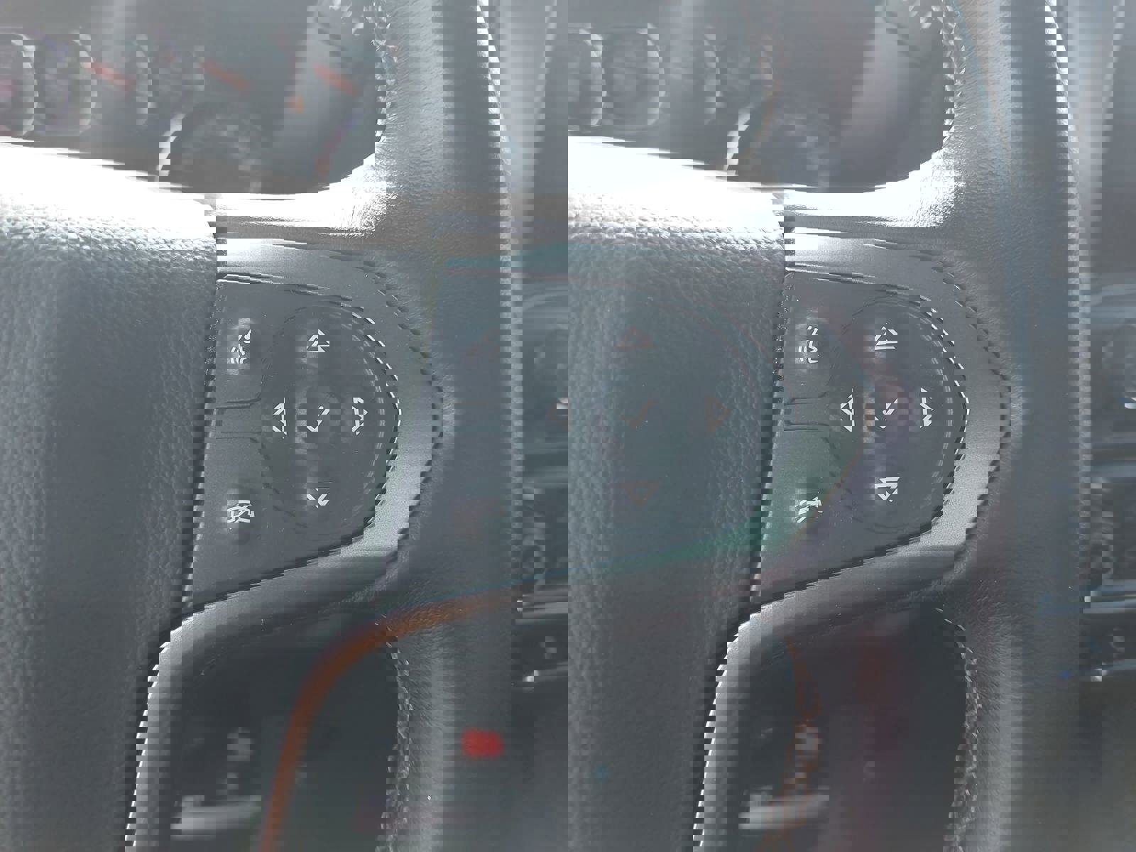 Used 2019 Chevrolet Silverado 1500 LT image 19