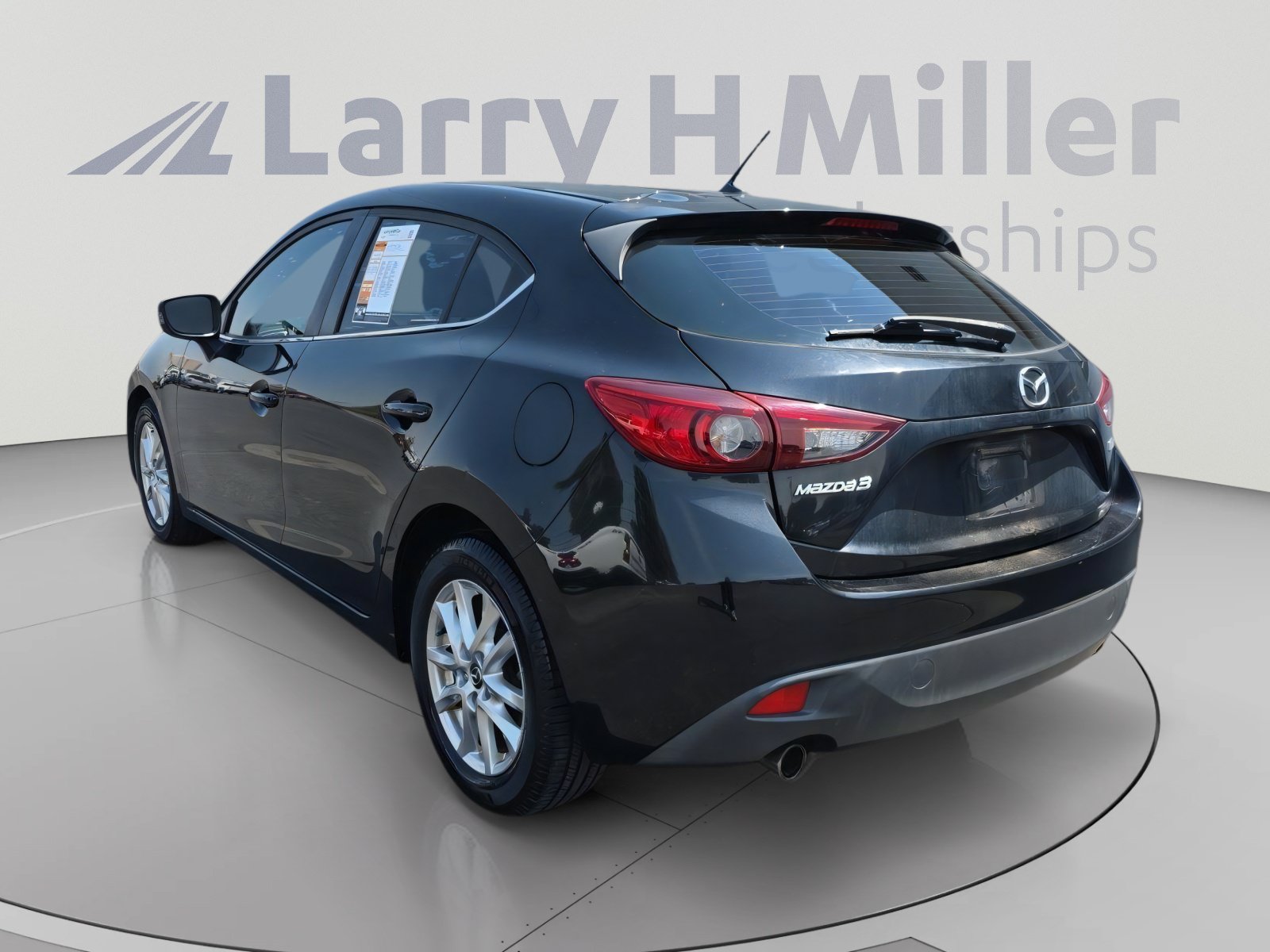 Used 2014 MAZDA MAZDA3 i Touring FWD image 11