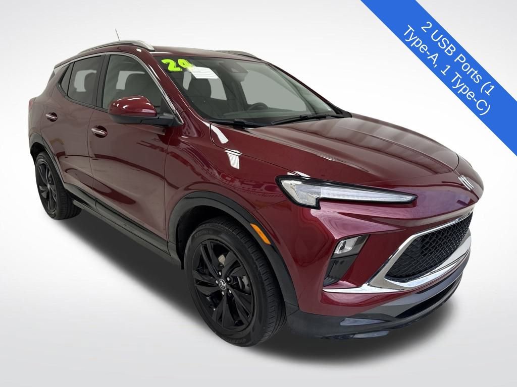 Used 2024 Buick Encore GX Sport Touring image 3