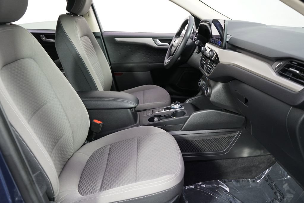 Used 2020 Ford Escape SE AWD/4WD image 16