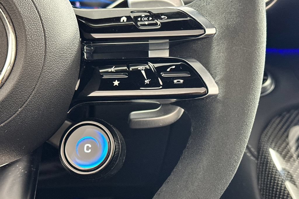 Certified 2022 Mercedes-Benz SL 63 AMG 4MATIC image 29
