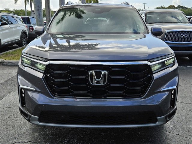 Used 2023 Honda Pilot Touring image 15