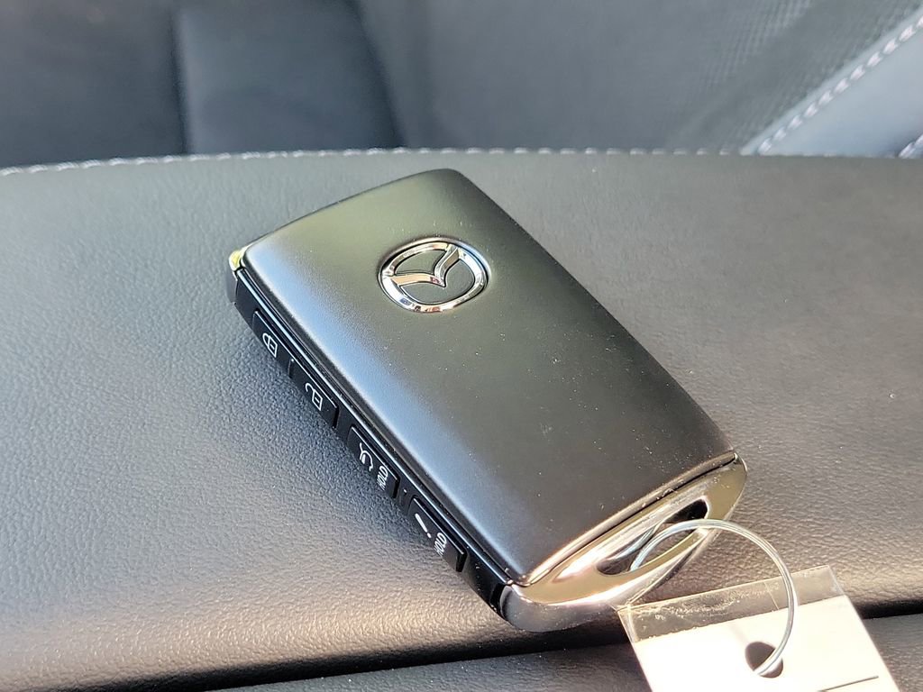 New 2026 MAZDA CX-5 Preferred AWD/4WD image 33