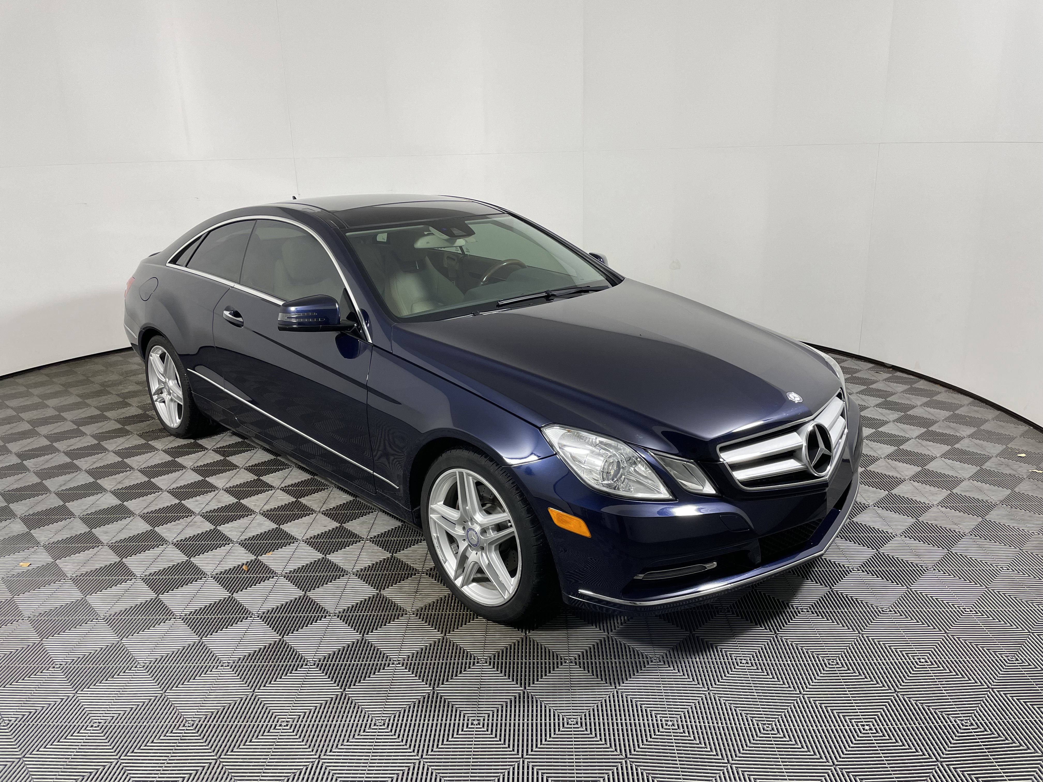Used 2013 Mercedes-Benz E 350 Coupe image 7
