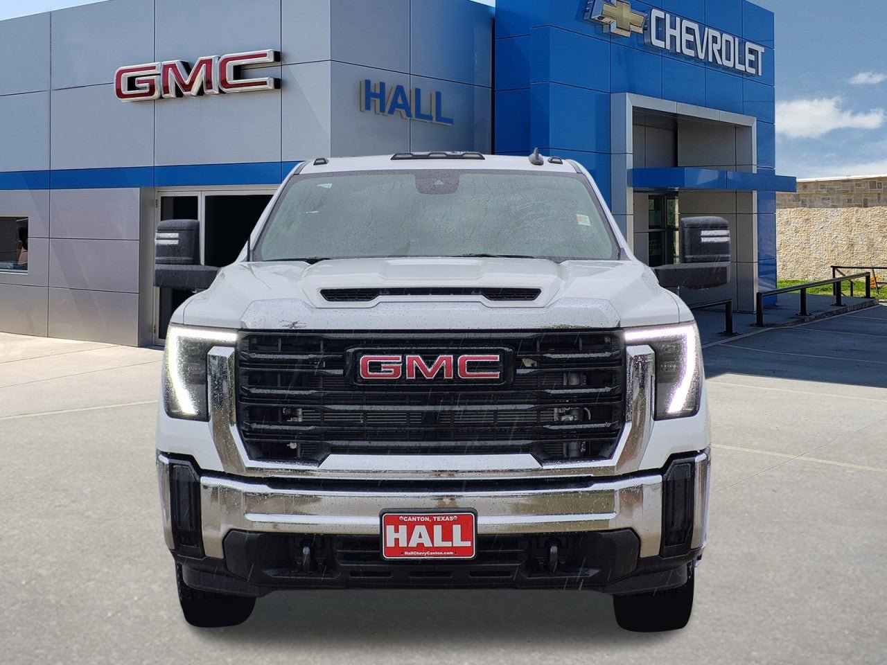 New 2026 GMC Sierra 3500 Pro AWD/4WD image 2