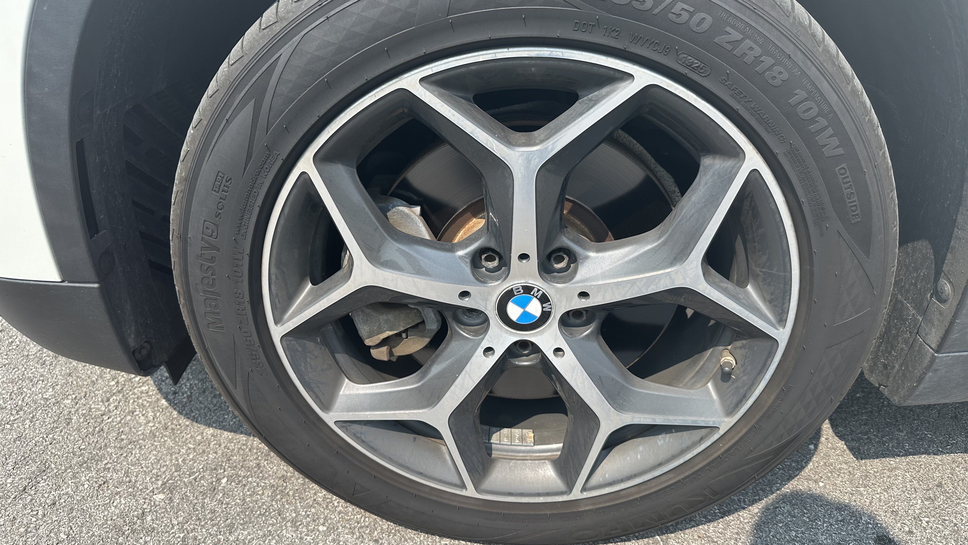 Used 2017 BMW X1 xDrive28i AWD/4WD image 12