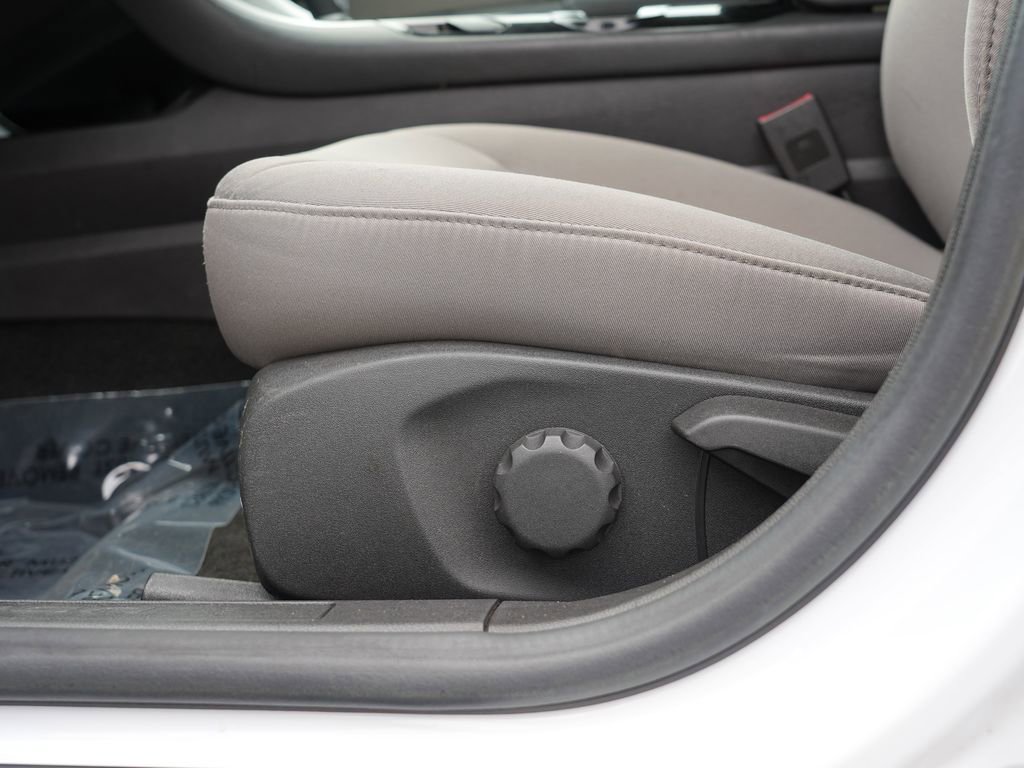 Used 2016 Ford Fusion S FWD image 15
