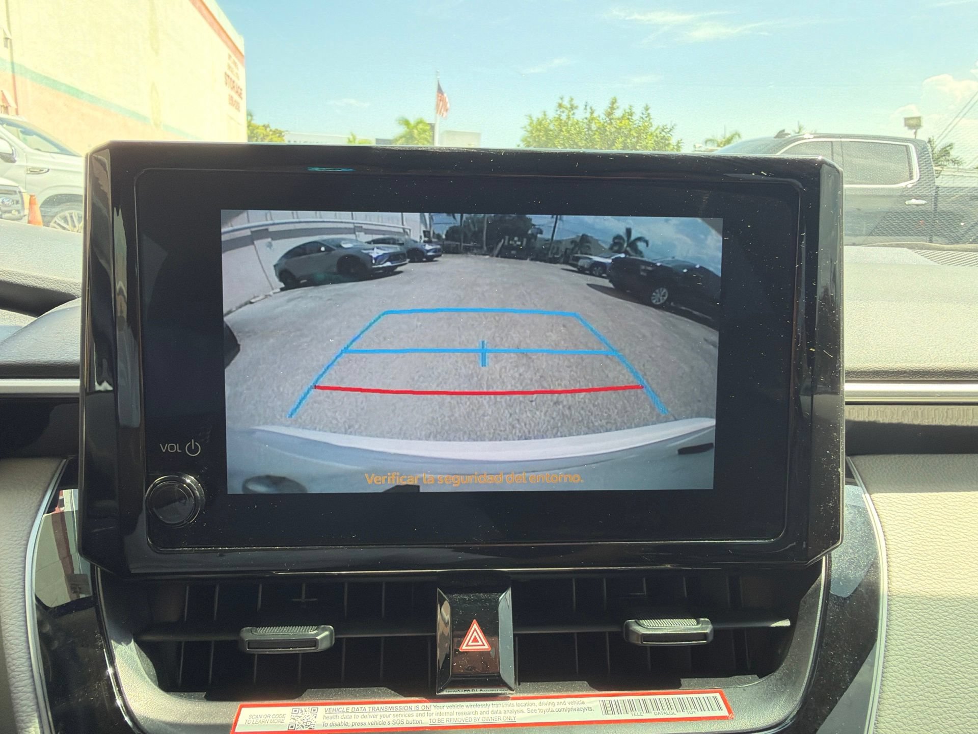 Used 2025 Toyota Corolla LE FWD image 29
