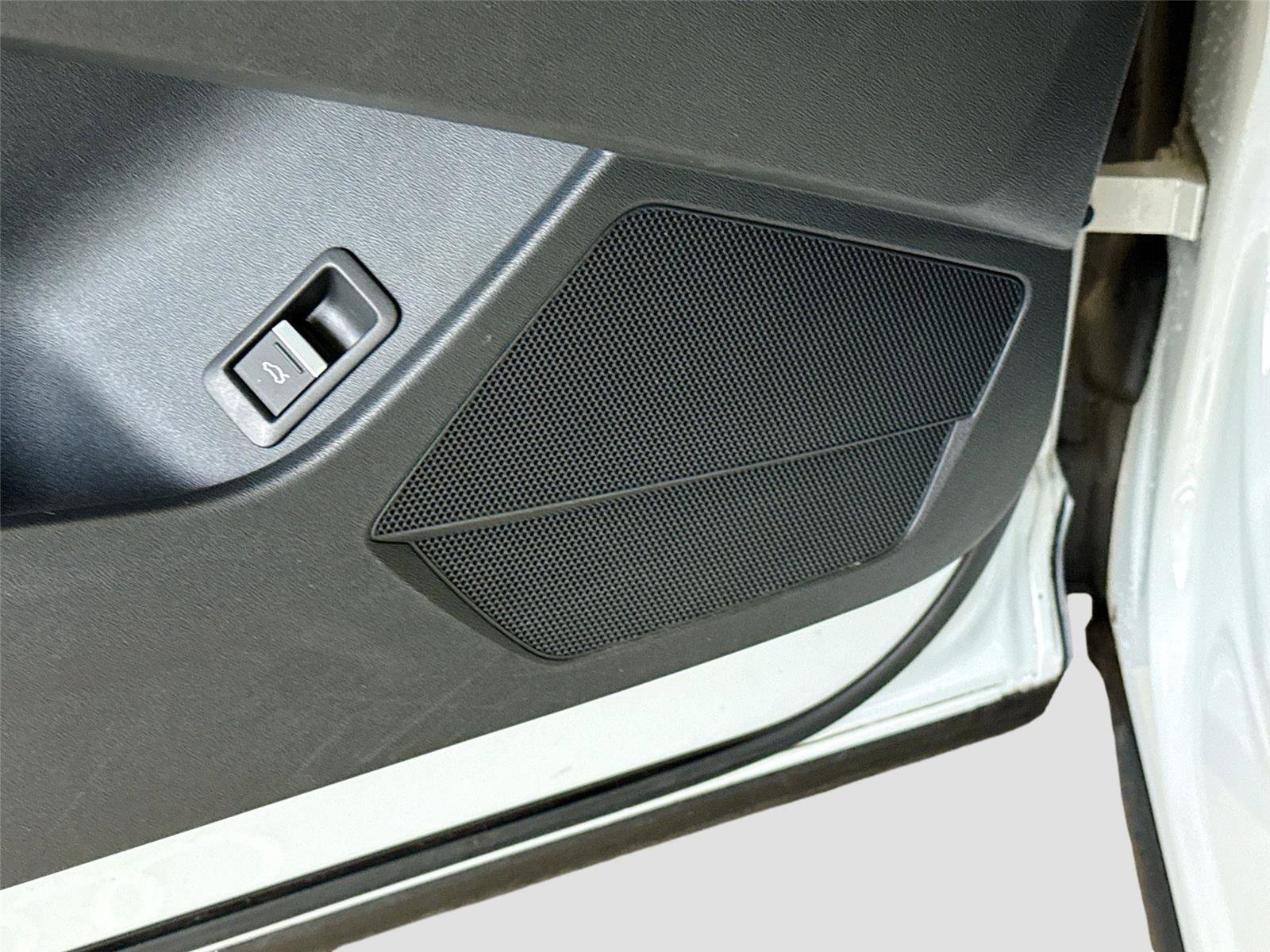 Certified 2023 Audi Q4 e-tron Premium Plus w/ Premium Plus RWD image 19