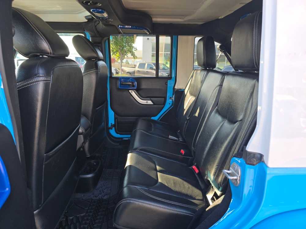 Used 2017 Jeep Wrangler Unlimited Sahara w/ Quick Order Package 24E Chief image 17