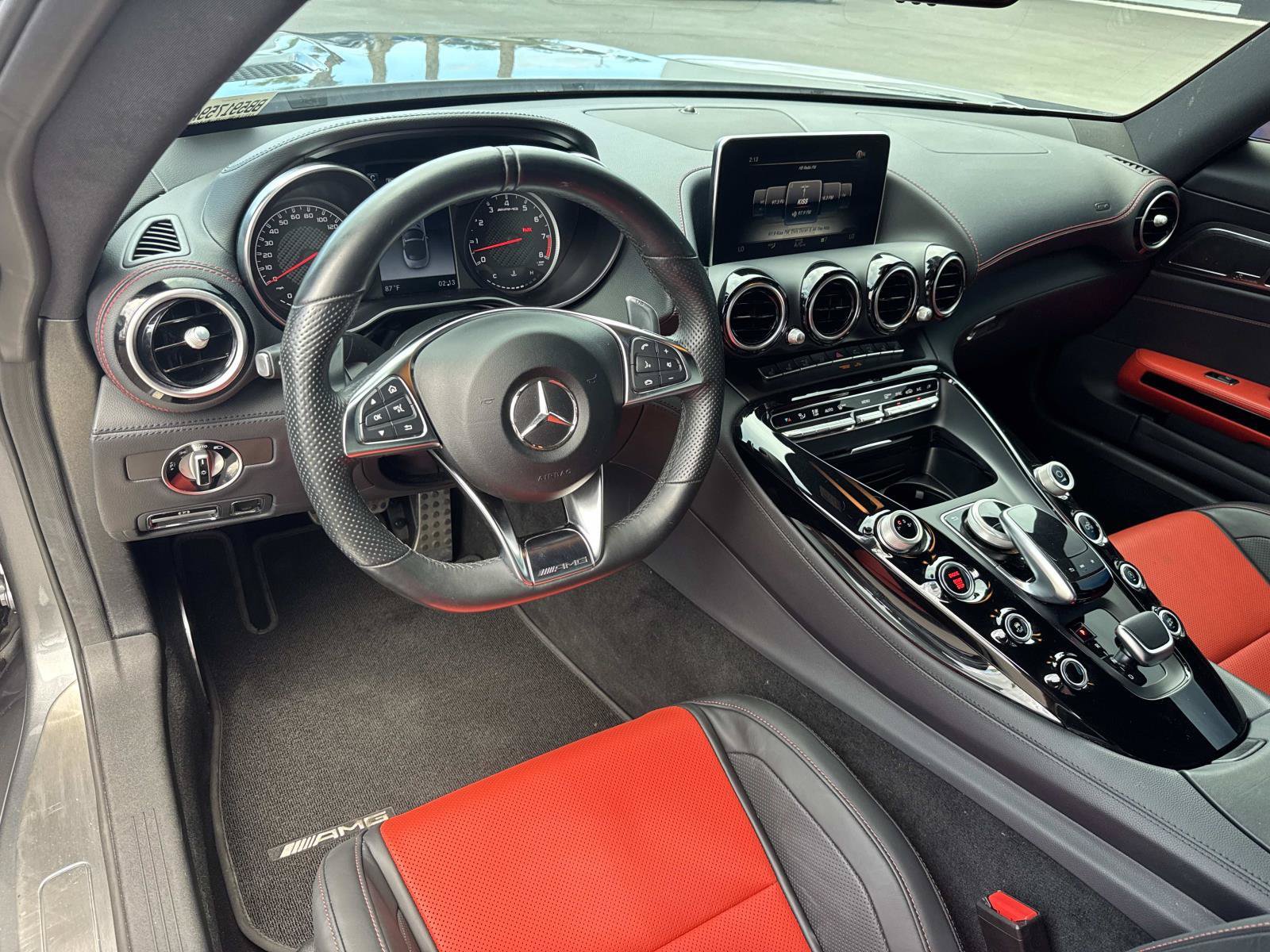 Used 2018 Mercedes-Benz AMG GT Roadster image 15
