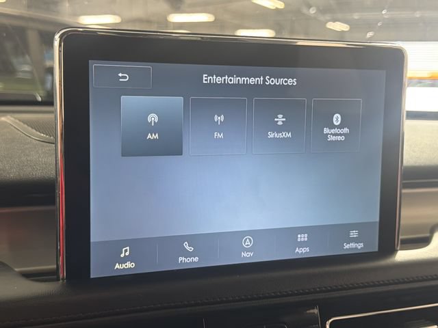 Used 2023 Lincoln Aviator AWD w/ Premium Package image 4