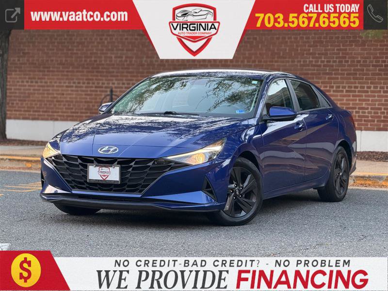 Used 2023 Hyundai Elantra SEL FWD image 2