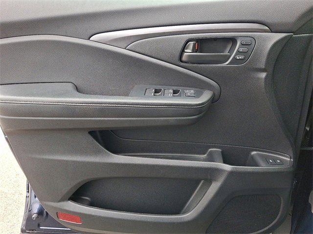 Certified 2023 Honda Passport EX-L image 22