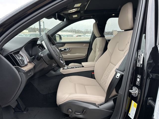 New 2026 Volvo XC90 T8 Plus w/ Protection Package image 13