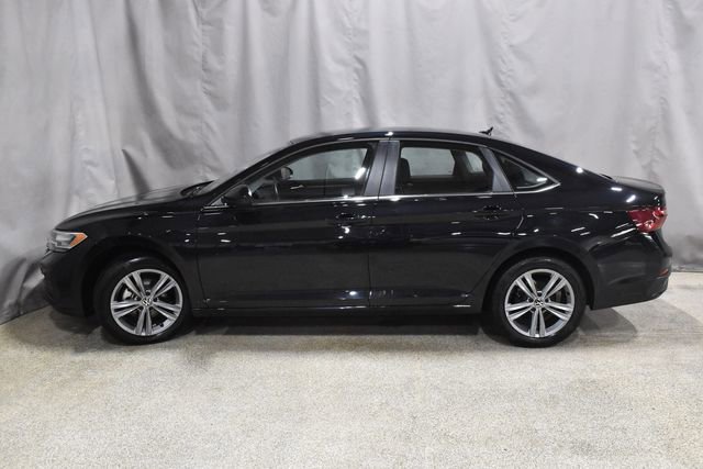 Used 2024 Volkswagen Jetta SE image 6