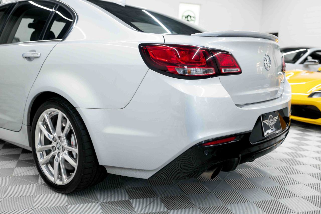 Used 2015 Chevrolet SS RWD image 36