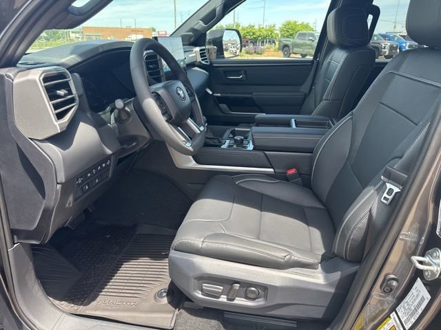New 2026 Toyota Tundra Limited AWD/4WD image 11