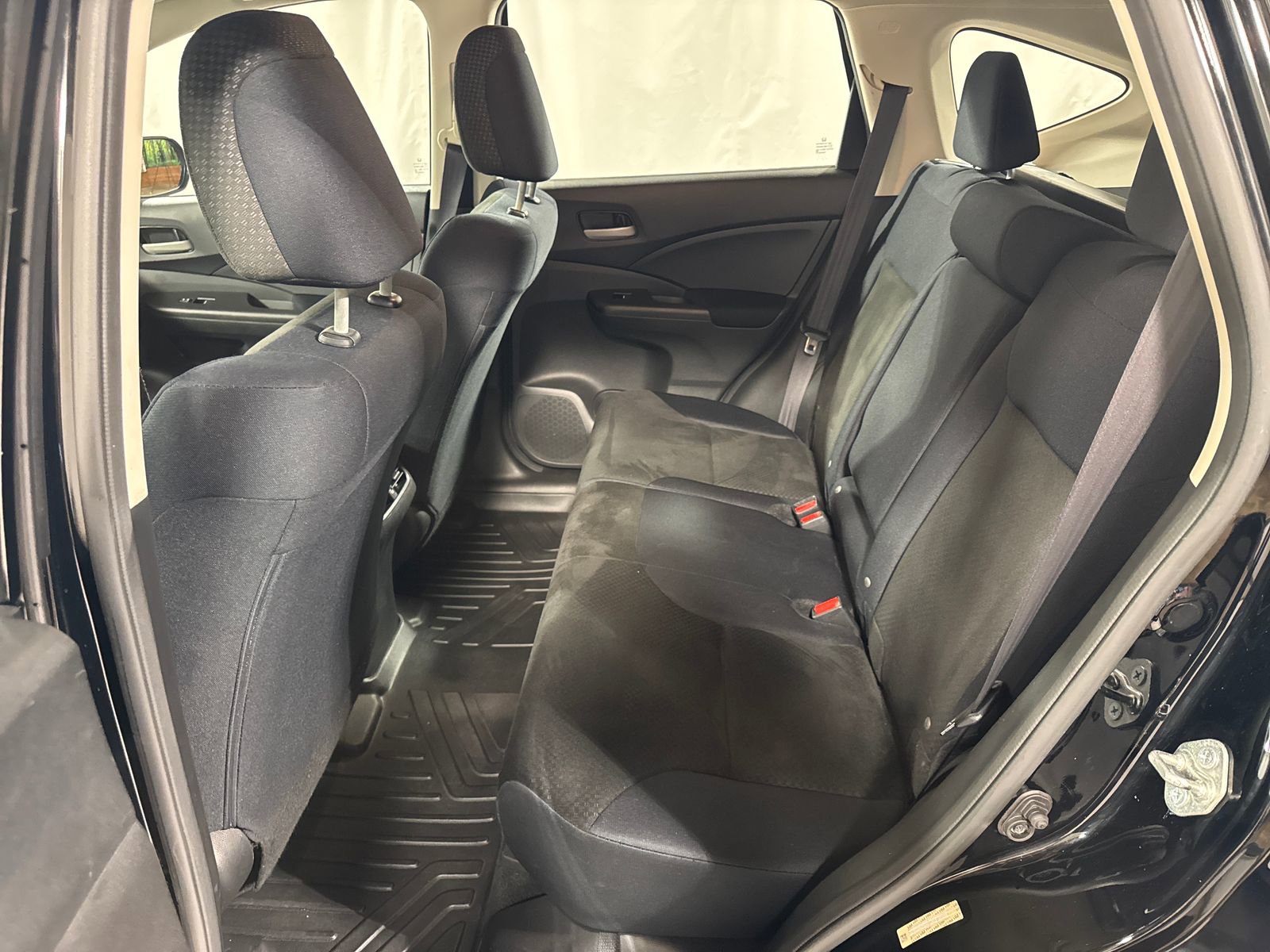 Used 2015 Honda CR-V LX image 5