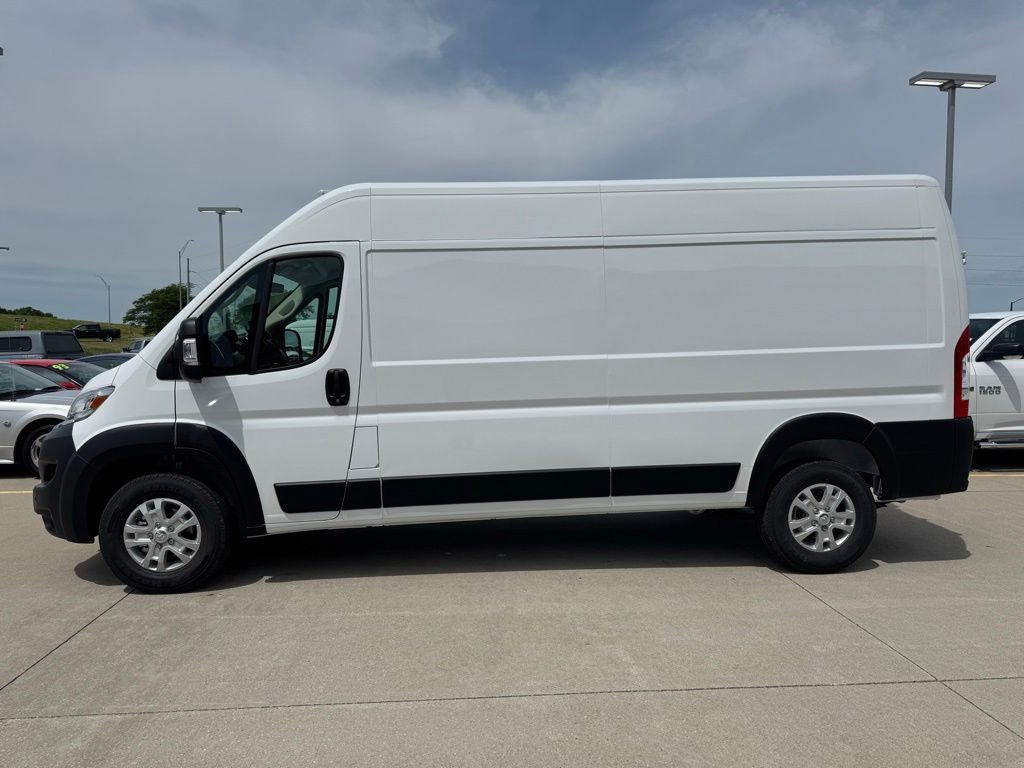 New 2025 RAM ProMaster 3500 w/ Quick Order Package 22G SLT image 14