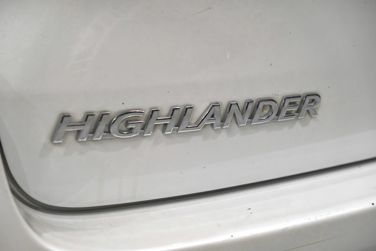 Used 2018 Toyota Highlander XLE FWD image 50