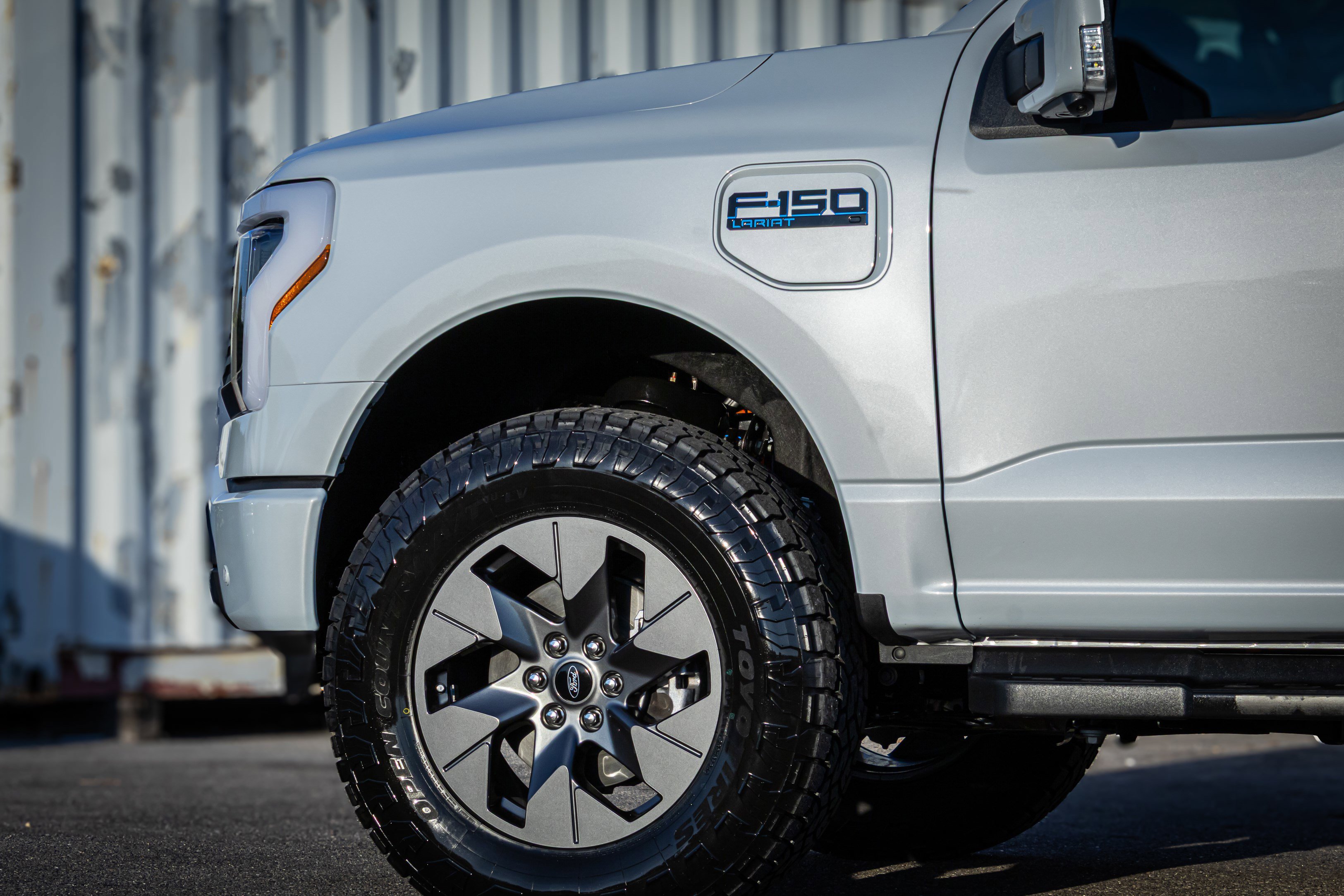 New 2025 Ford F150 Lightning Lariat AWD/4WD image 28