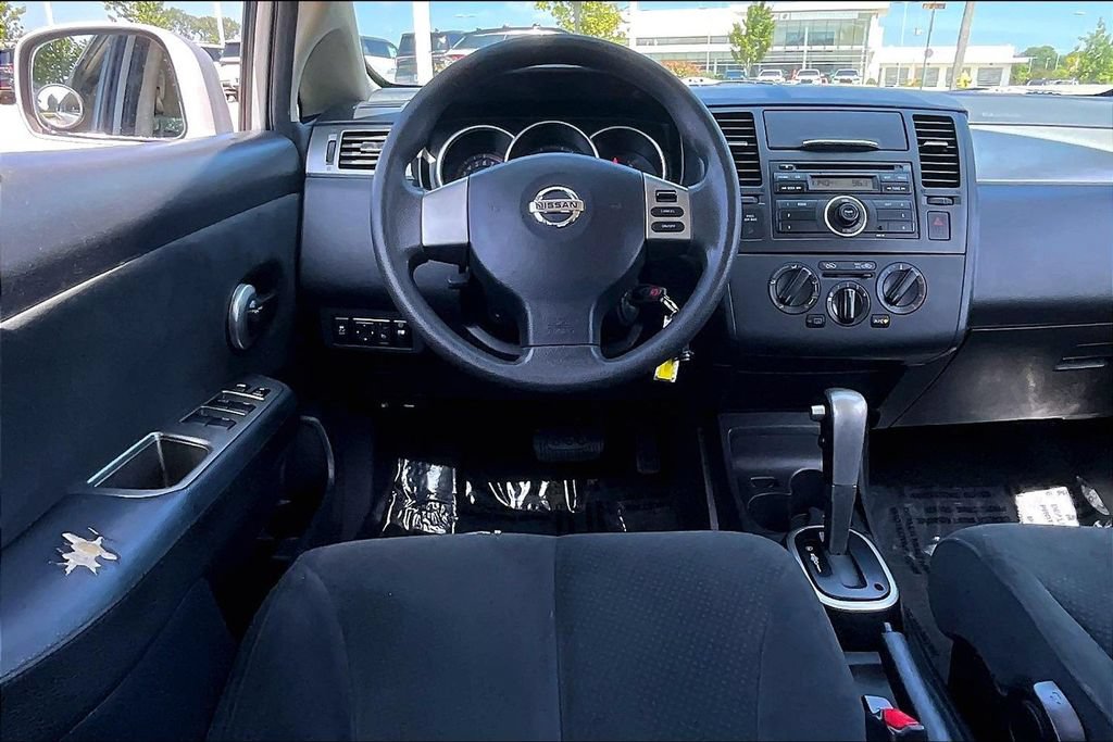 Used 2012 Nissan Versa 1.8 S w/ Plus Pkg FWD image 16
