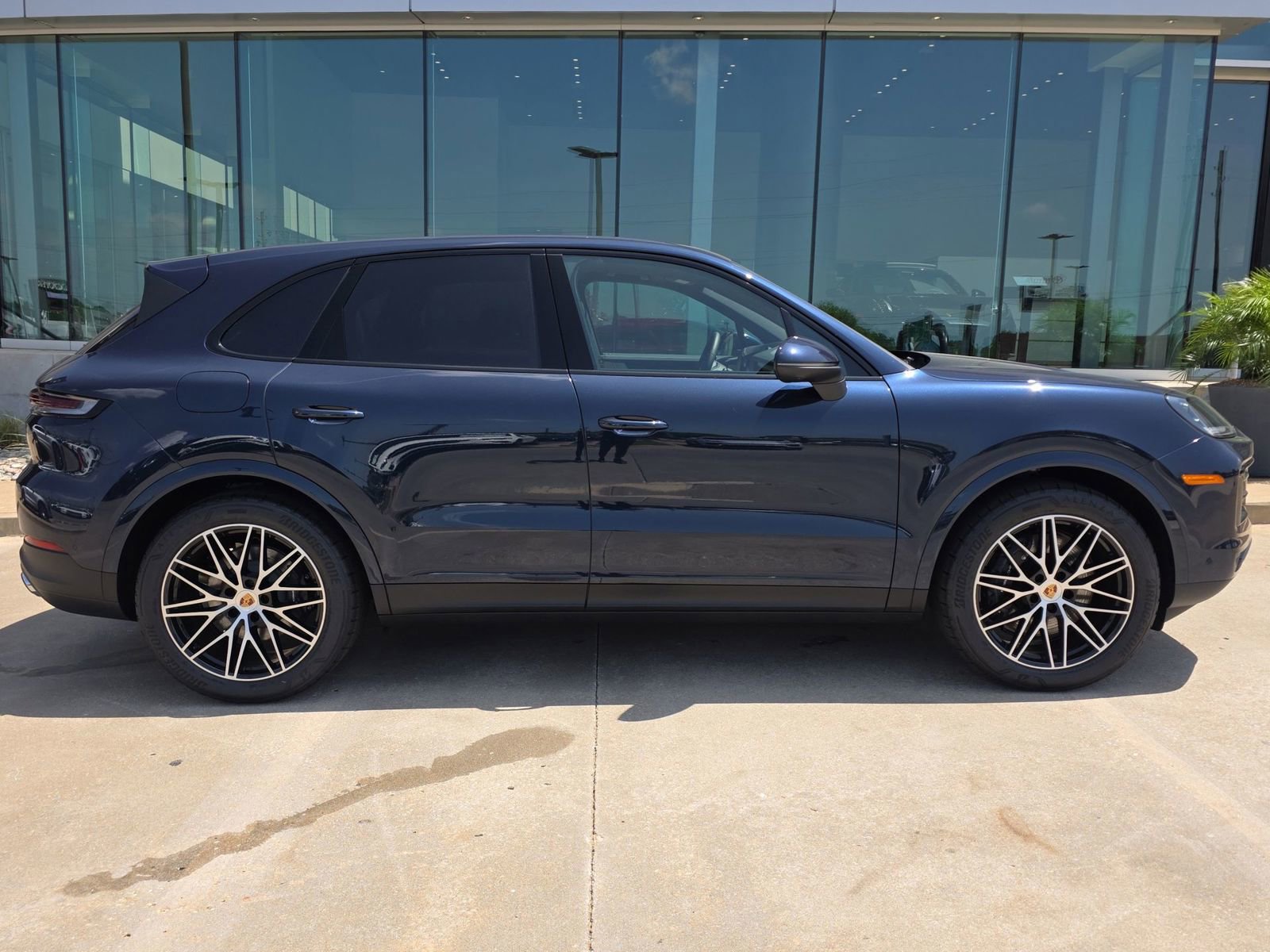 New 2026 Porsche Cayenne AWD/4WD image 8