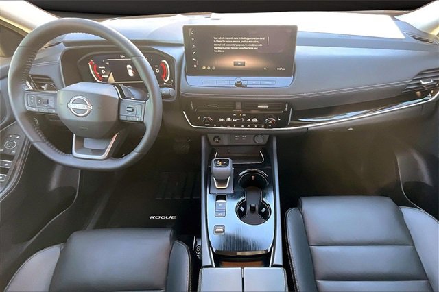 Certified 2025 Nissan Rogue SL w/ SL Premium Package image 14
