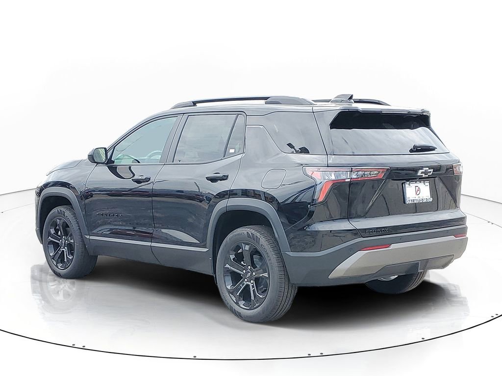 New 2026 Chevrolet Equinox LT w/ Midnight Edition FWD image 3