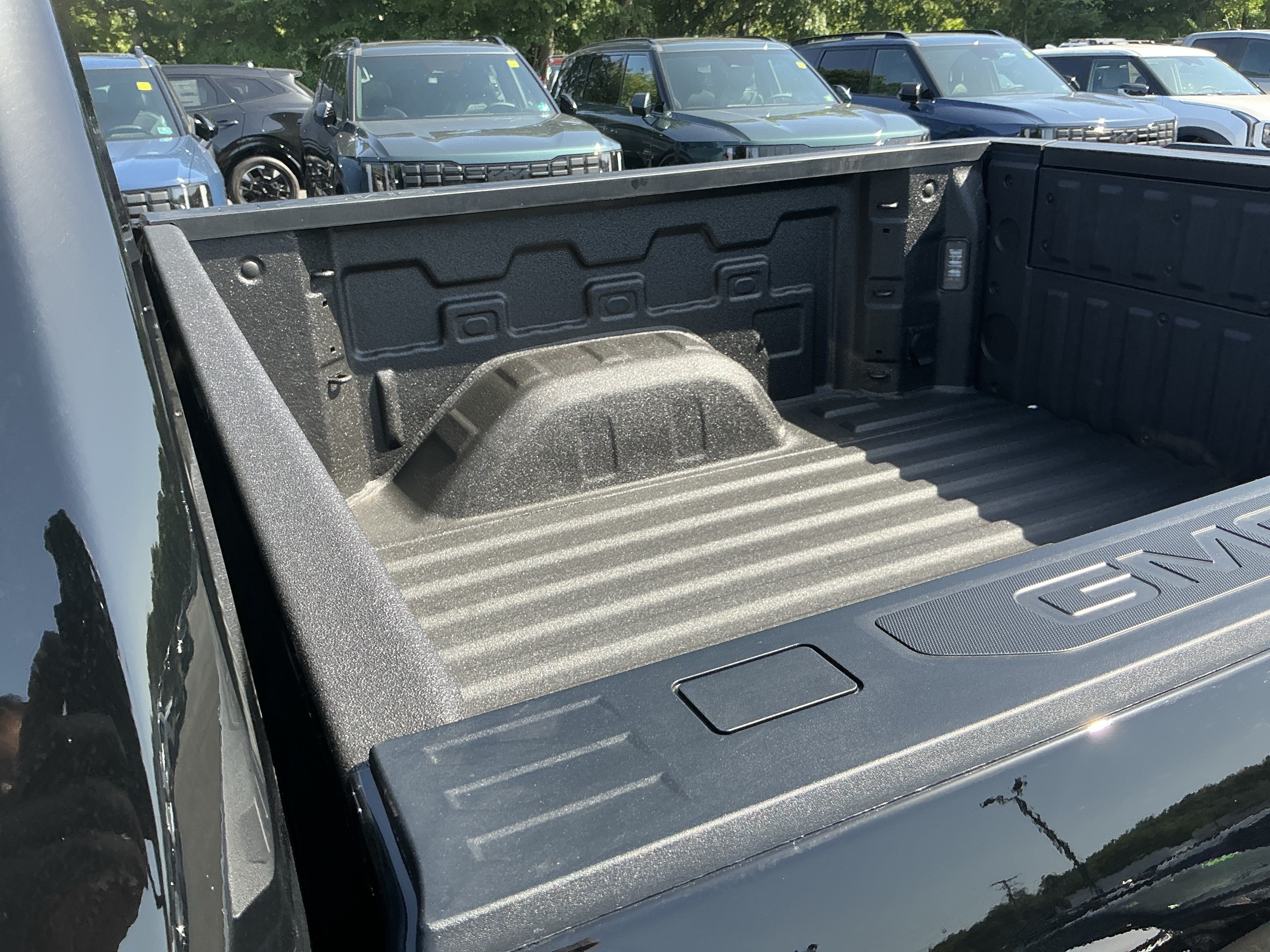 New 2026 GMC Sierra 1500 AT4 w/ AT4 Premium Package AWD/4WD image 26