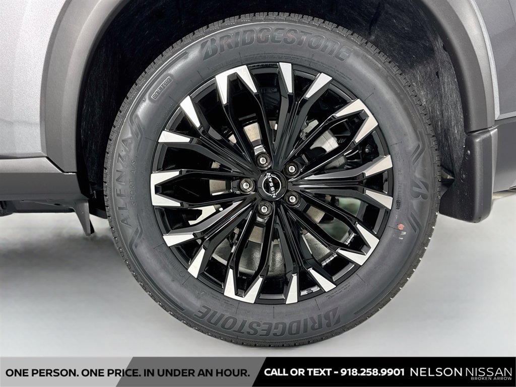 New 2026 Nissan Rogue Dark Armor FWD image 30