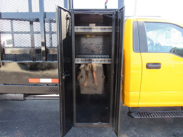 Used 2017 Ford F550 2WD Regular Cab Super Duty image 16