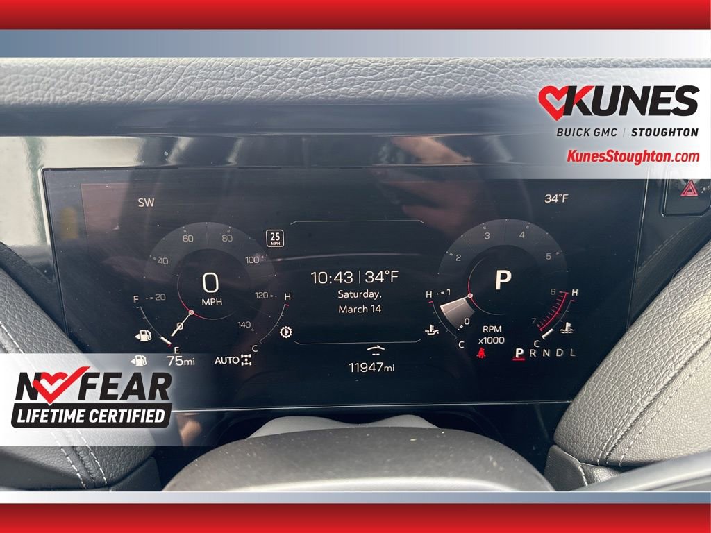 Used 2025 GMC Yukon Denali image 33