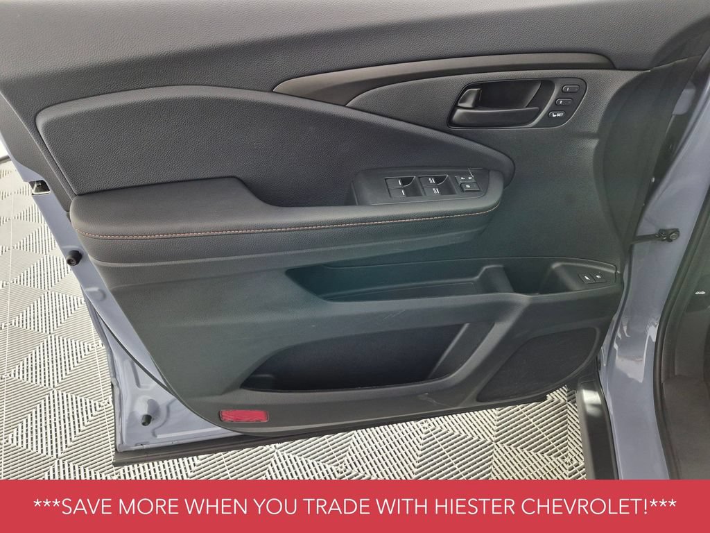 Used 2024 Honda Passport TrailSport image 11