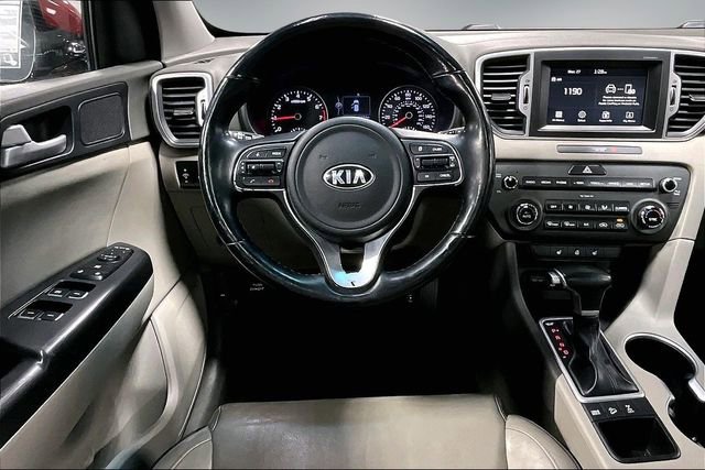 Used 2017 Kia Sportage EX w/ EX Premium Package image 10