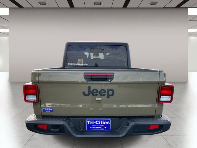 New 2025 Jeep Gladiator Sport image 5