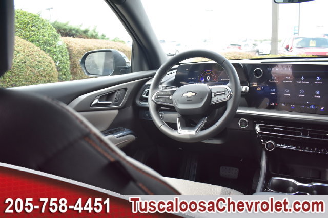 New 2027 Chevrolet Traverse LT w/ LPO, Floor Liner Package FWD image 21