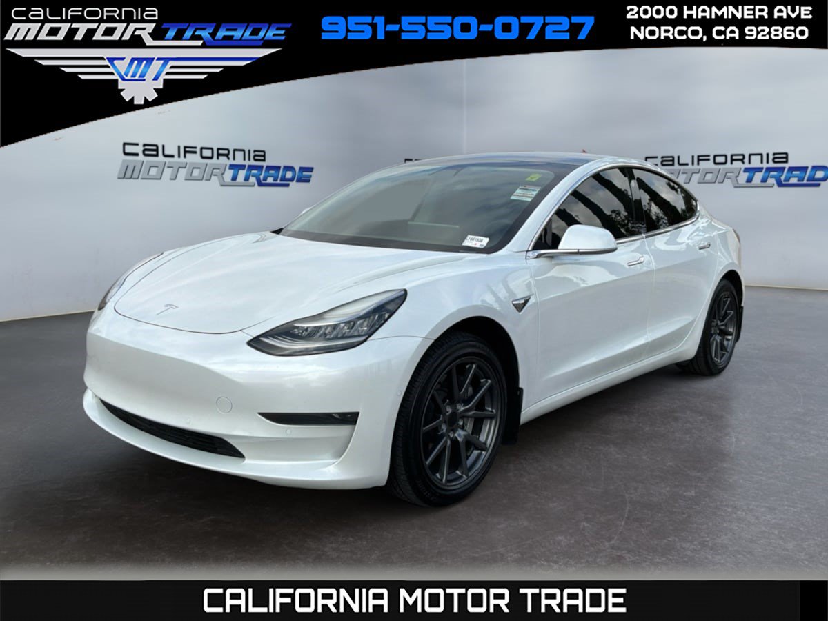 Used 2020 Tesla Model 3 Standard Range RWD image 1