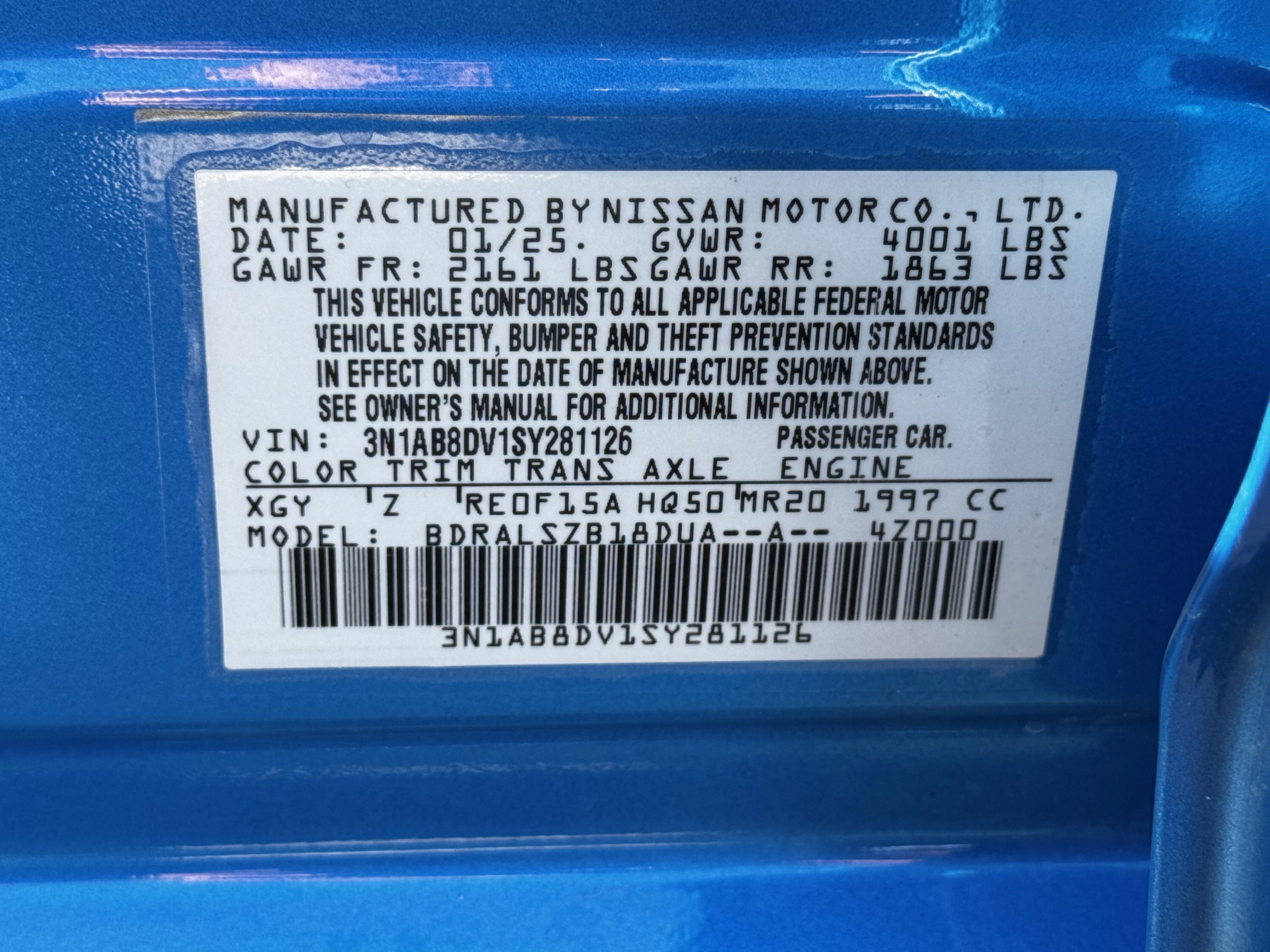 Used 2025 Nissan Sentra SR w/ SR Premium Package image 37