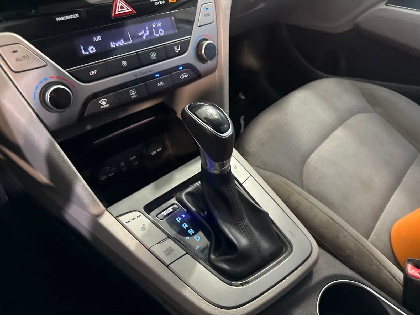 Used 2018 Hyundai Elantra Value Edition w/ Cargo Package FWD image 28