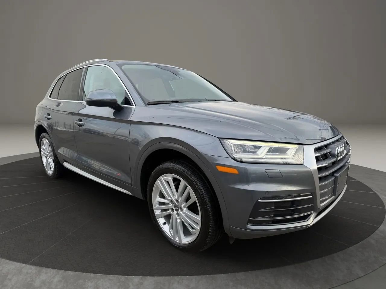 Used 2018 Audi Q5 2.0T Premium Plus image 3