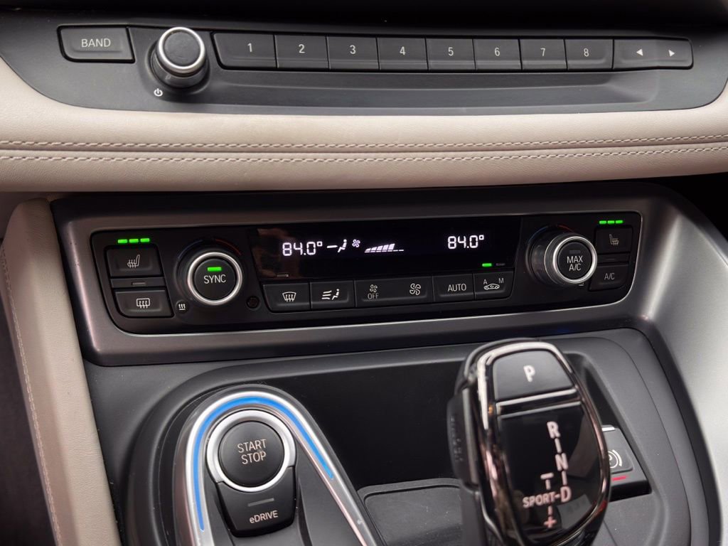 Used 2014 BMW i8 image 9