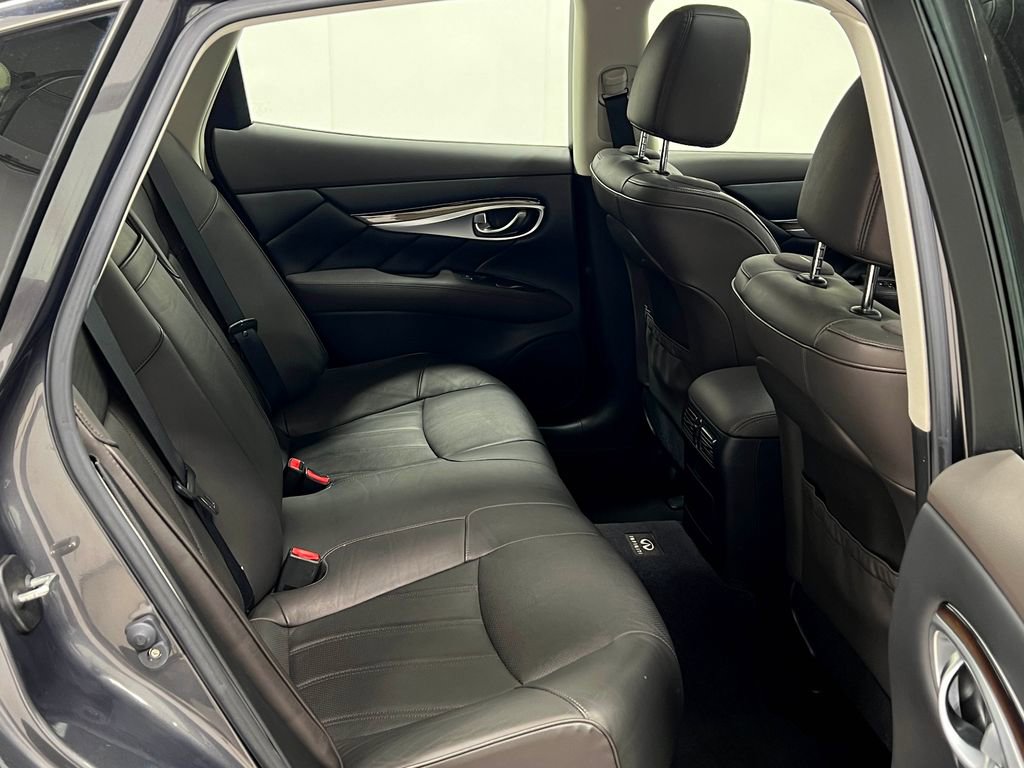 Used 2014 INFINITI Q70 3.7 w/ Premium Package AWD/4WD image 33