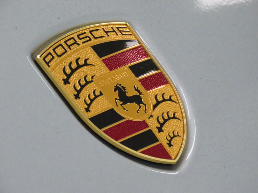 Certified 2024 Porsche Macan Turbo AWD/4WD image 14