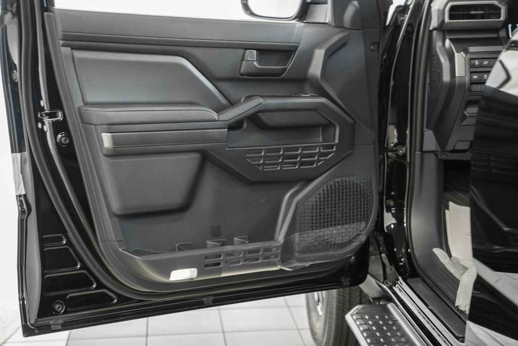 New 2026 Toyota 4Runner SR5 AWD/4WD image 36