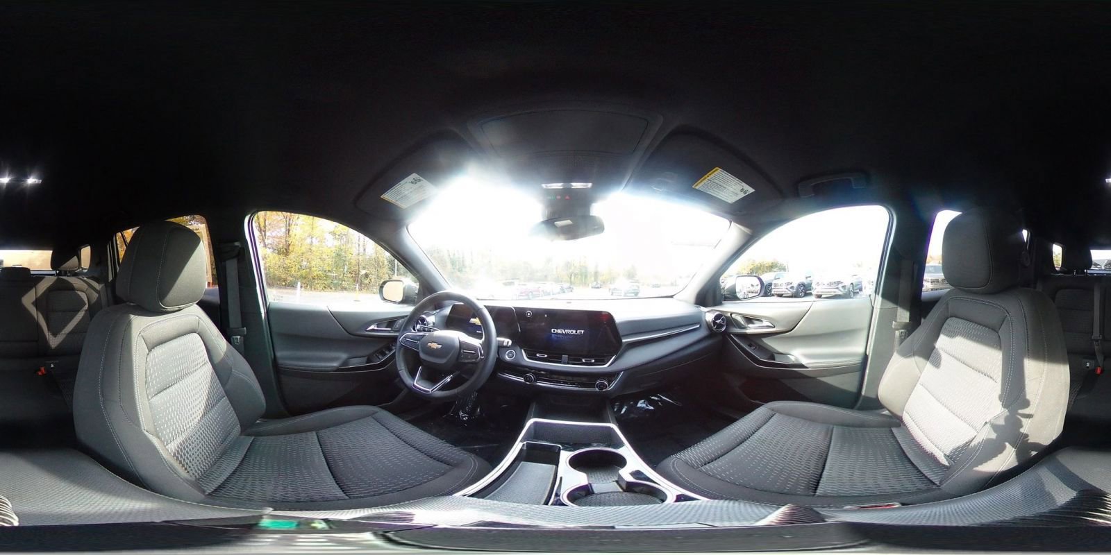 Used 2025 Chevrolet Equinox LT image 38