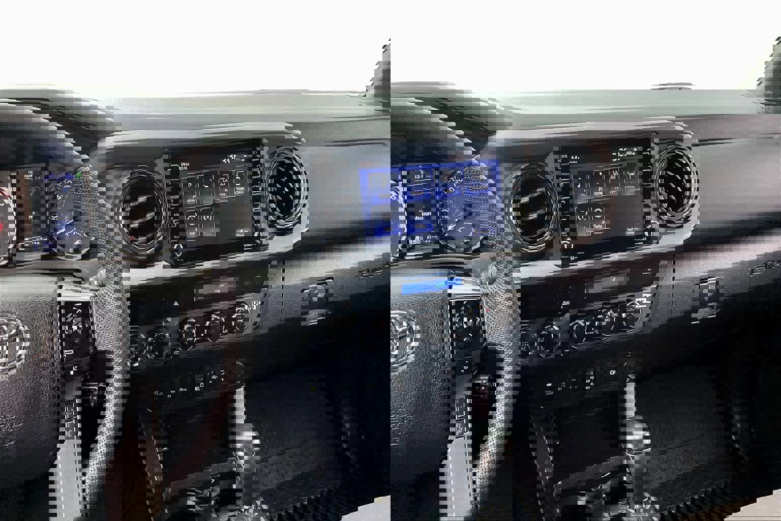 Used 2022 Toyota Tacoma TRD Sport image 6