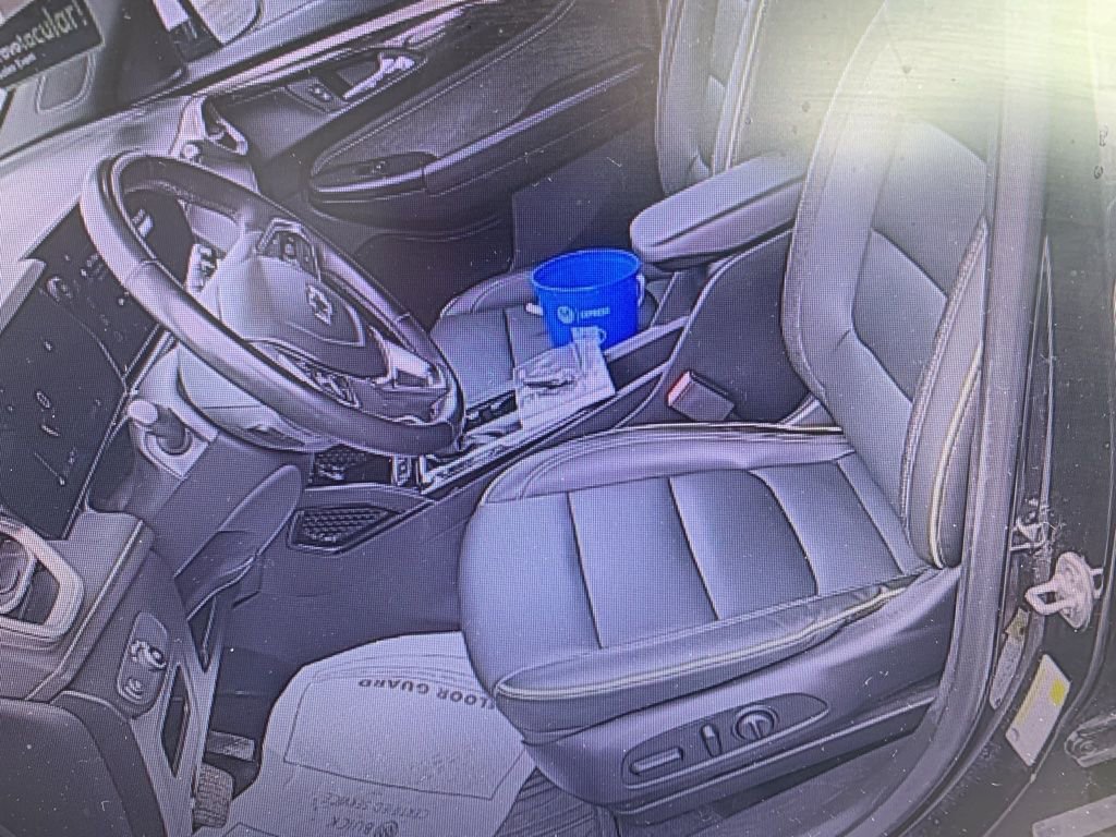 Used 2024 Chevrolet TrailBlazer ACTIV w/ Driver Confidence Package image 9