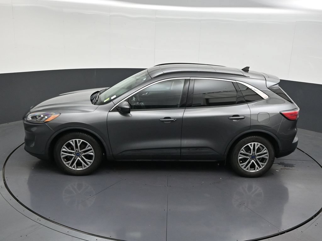 Used 2022 Ford Escape SEL FWD image 16